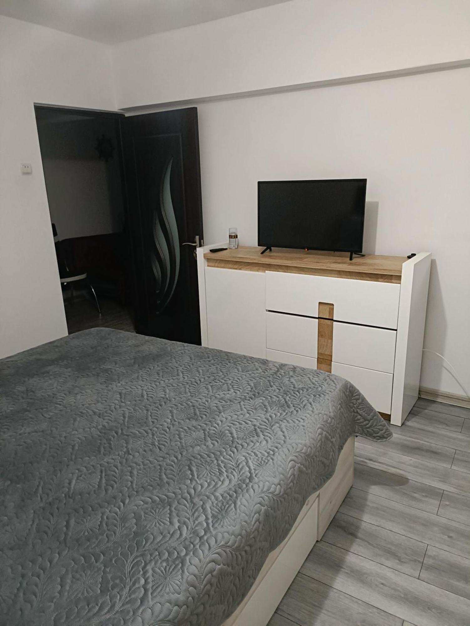 Apartament Manu Tg Neamt Тыргу-Нямц Экстерьер фото